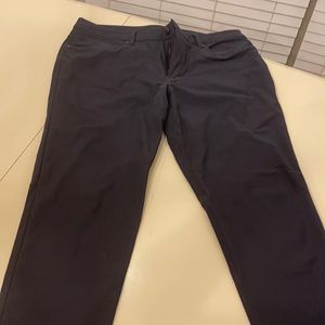 Lululemon men’s casual pants